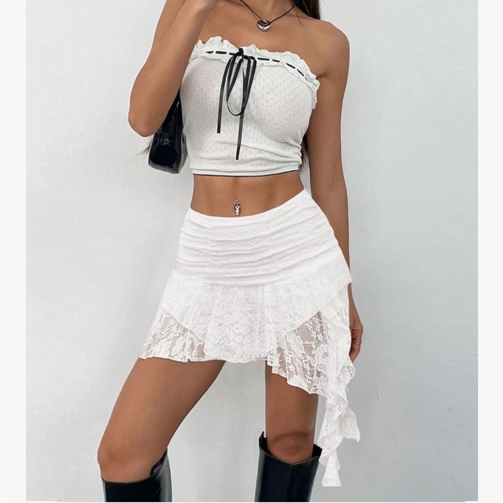 Elegant White Lace Asymmetrical Skirt